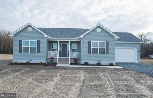 129 Belle Ayre Dr, Seaford, DE 19973-7632