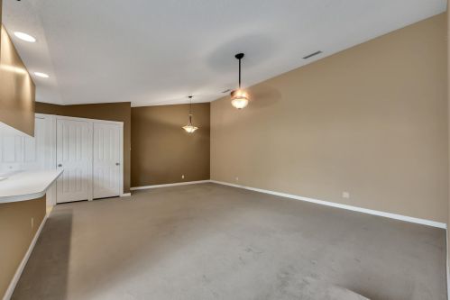 402 Sun Terrace Ct, West Palm Beach, FL 33403-1153