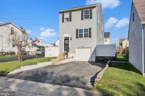 734 Pershing St, Norristown, PA 19405-1737