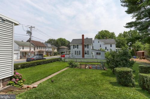 101 Rosanna St, Hummelstown PA  17036-1519 exterior