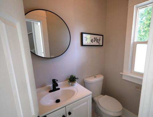 8558 42, Milwaukee WI 53209-1330 exterior