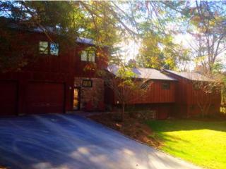 127 Lees Mill Rd, Moultonborough, NH 03254-3905