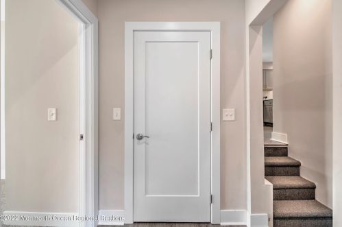 91 Bank St, Tinton Falls NJ  07701-1306 exterior