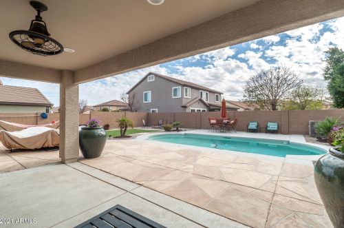 18177 Westpark Blvd, Sun City AZ  85388-6624 exterior