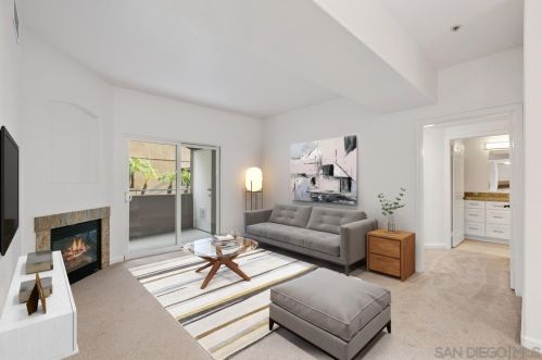 7677 Mission Gorge Rd, San Diego, CA 92120-1363