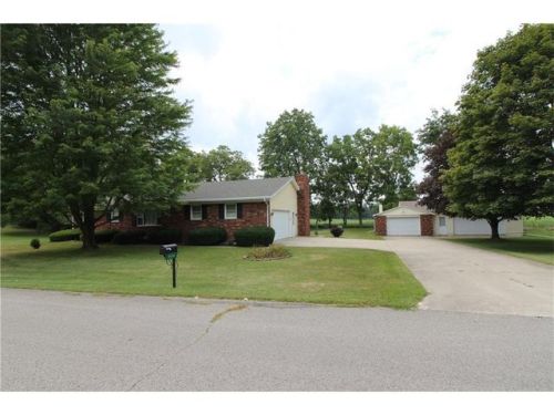 3536 Bruce St, Bellefontaine, OH 43311-9233