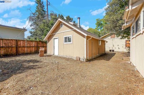 22174 Western Blvd, Hayward CA  94541-3839 exterior