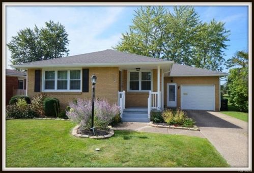 2418 Parker Blvd, Tonawanda, NY 14150-4506