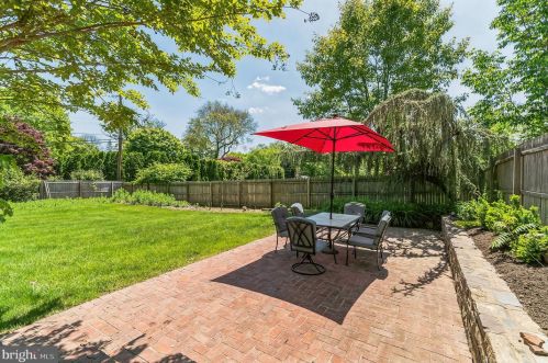 823 Hain Dr, Miquon, PA 19444-1501