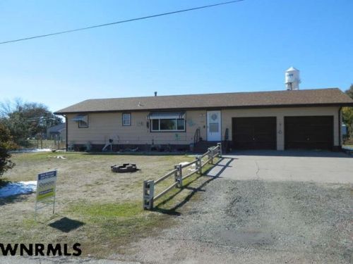 406 3rd Ave, Lyman, NE 69352-2368