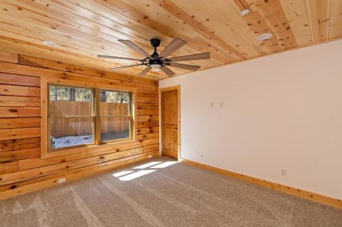 305 North Shore Dr, Big Bear City CA  92314-9792 exterior