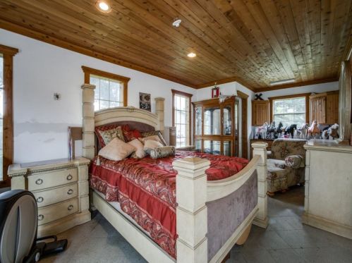 12535 Foothill Dr, Dallas TX  75253-3613 exterior