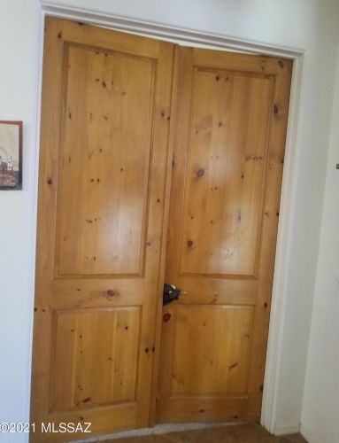 2829 Wentworth Rd, Tucson, AZ 85749-9235