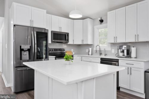 5901 Danielle Dr, Fredericksburg VA  22407-6495 exterior