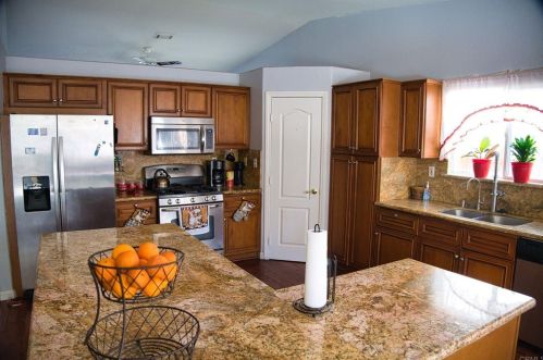 13359 Medicine Bow Ct, Victorville, CA 92394-0522