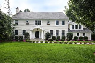 74 Harrison St, Haworth, NJ 07641-1921