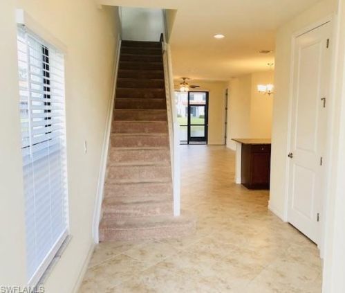 7770 Bristol Cir, Naples FL  34120 exterior