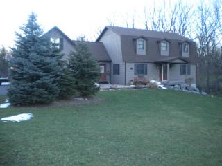 5151 Munro Rd, Split Rock, NY 13031-8700