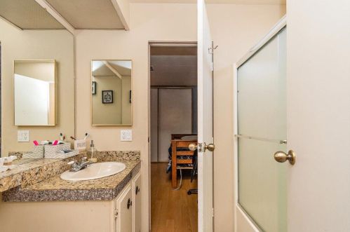 73420 18th Ave, Desert Hot Springs CA  92241-7844 exterior