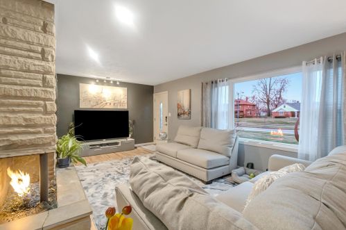 561 Vernon Heights Blvd, Marion OH  43302-5343 exterior