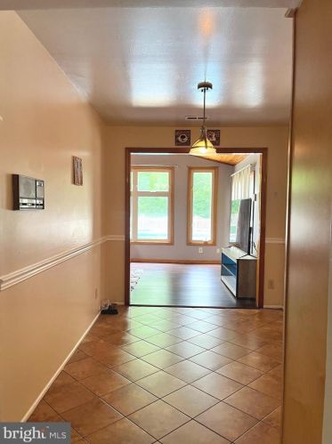 122 Franklin Dr, Harrison Township, NJ 08062-9311