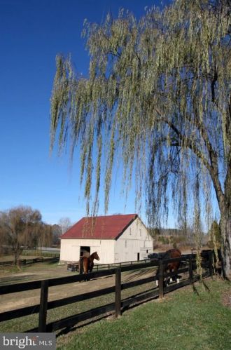 1791 Warrenton Rd, Fredericksburg VA  22406-4909 exterior
