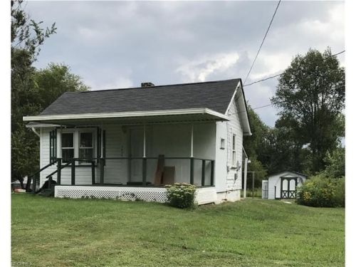 3038 Central Ave, Canton, OH 44707-1569