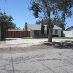 39021 8th St, Palmdale CA  93550-3356 exterior