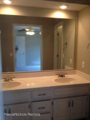 14705 Blackfoot Dr, Olathe KS  66062-5001 exterior