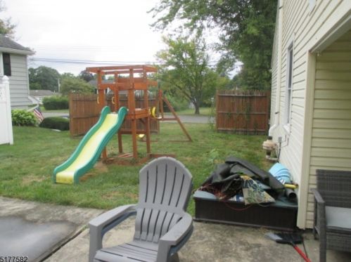 708 Franklin St, Belvidere NJ  07823-2004 exterior