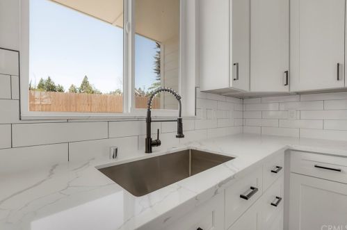 6081 Maxwood Dr, Paradise CA  95969-4348 exterior