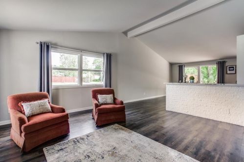 1001 Meadow View Cir, Richardson TX  75080-2932 exterior