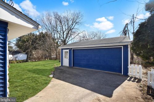 820 Areba Ave, Swatara PA  17033-1905 exterior