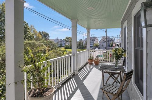 7 Yarmouth Rd, Norwalk CT  06853-1842 exterior