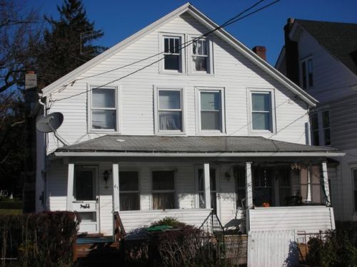 61 Broad St, Coxeville, PA 18216-6517