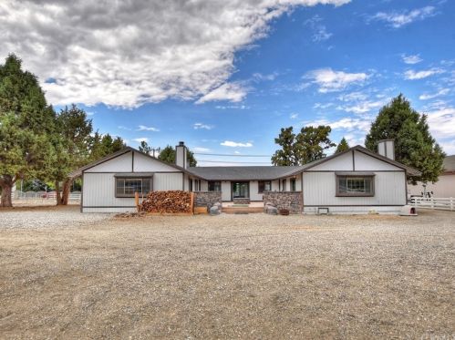 1556 Shay Rd, Big Bear City CA  92314-9180 exterior