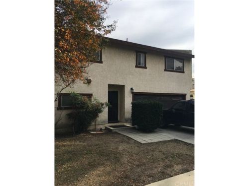 11036 Carson Dr, Lynwood, CA 90262-2763