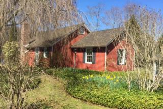 28 Ingham Hill Rd, Essex CT  06426-1507 exterior