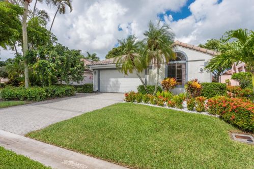 7658 Glendevon Ln, Delray Beach, FL 33446-2805