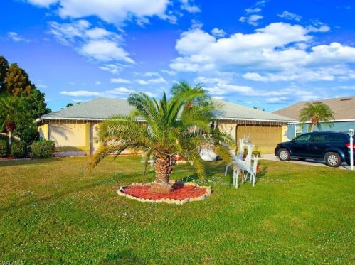 1121 15th St, Cape Coral, FL 33909-1414