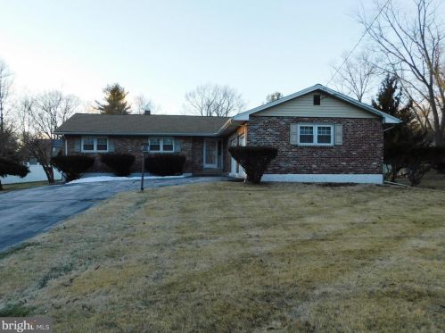 3221 Sunset Ave, Norristown, PA 19403-1718