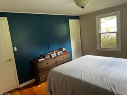 708 Franklin St, Belvidere NJ  07823-2004 exterior