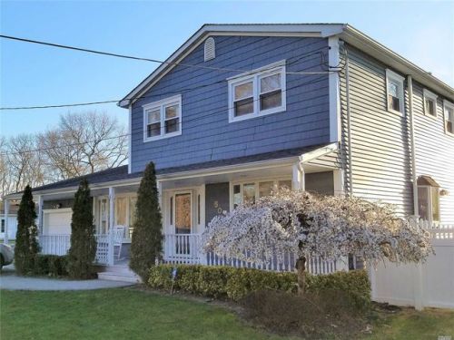 50 Audubon Ave, Holbrook, NY 11741-2308
