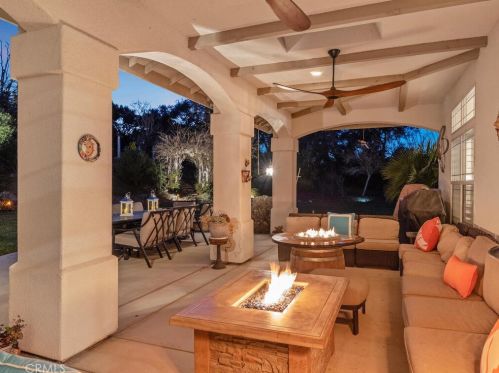 1440 Ridge Rd, Templeton CA  93465-9303 exterior