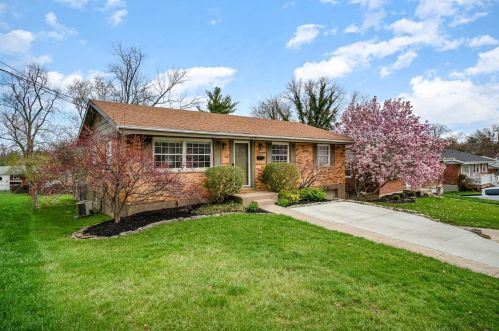 5096 Chantilly Dr, Cincinnati, OH 45238-5769
