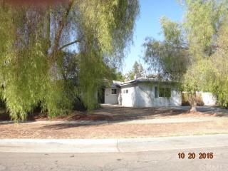 4631 Bonadelle Ave, Fresno, CA 93726-1830