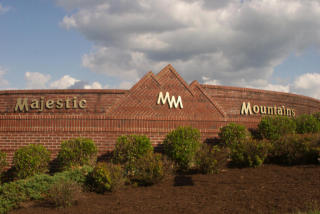 617 Majestic Mountains Blvd, Walland, TN 37886-5007