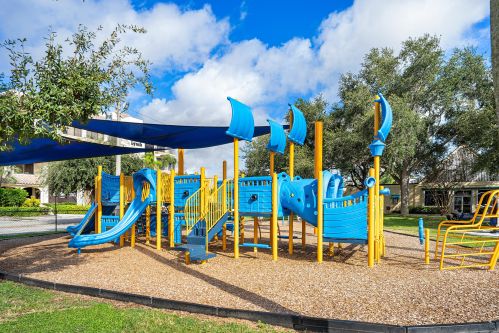 828 Kokomo Key Ln, Delray Beach FL  33483-6027 exterior