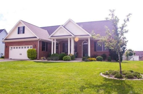 1019 Timber Glen Ln, Wilmington, OH 45177-2632