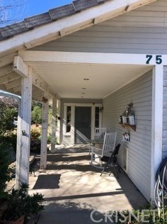 27551 Trail Ridge Rd, Santa Clarita, CA 91387-3652